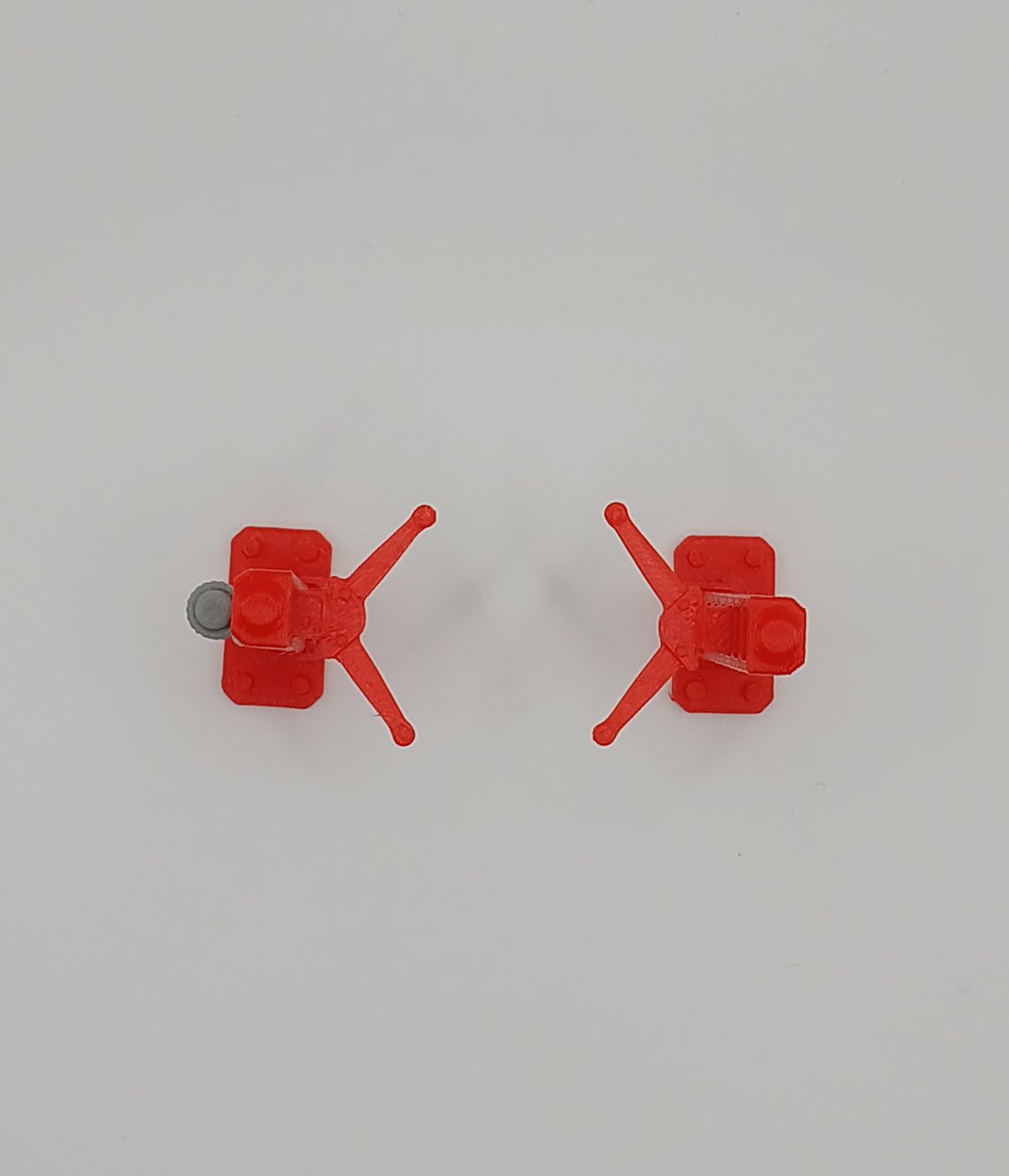 1:87 HO Scale Red 2-Post Car Lift Garage Workshop Diorama Kit