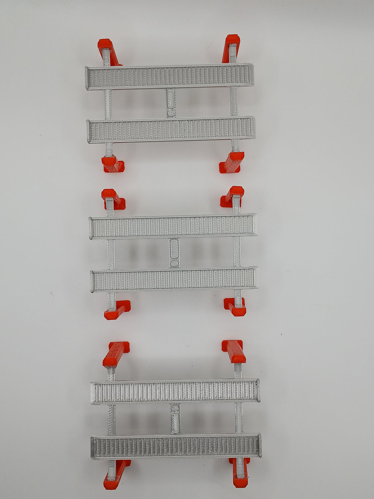1:87 HO Scale Red 4-Post Car Lift Garage Workshop Diorama Kit