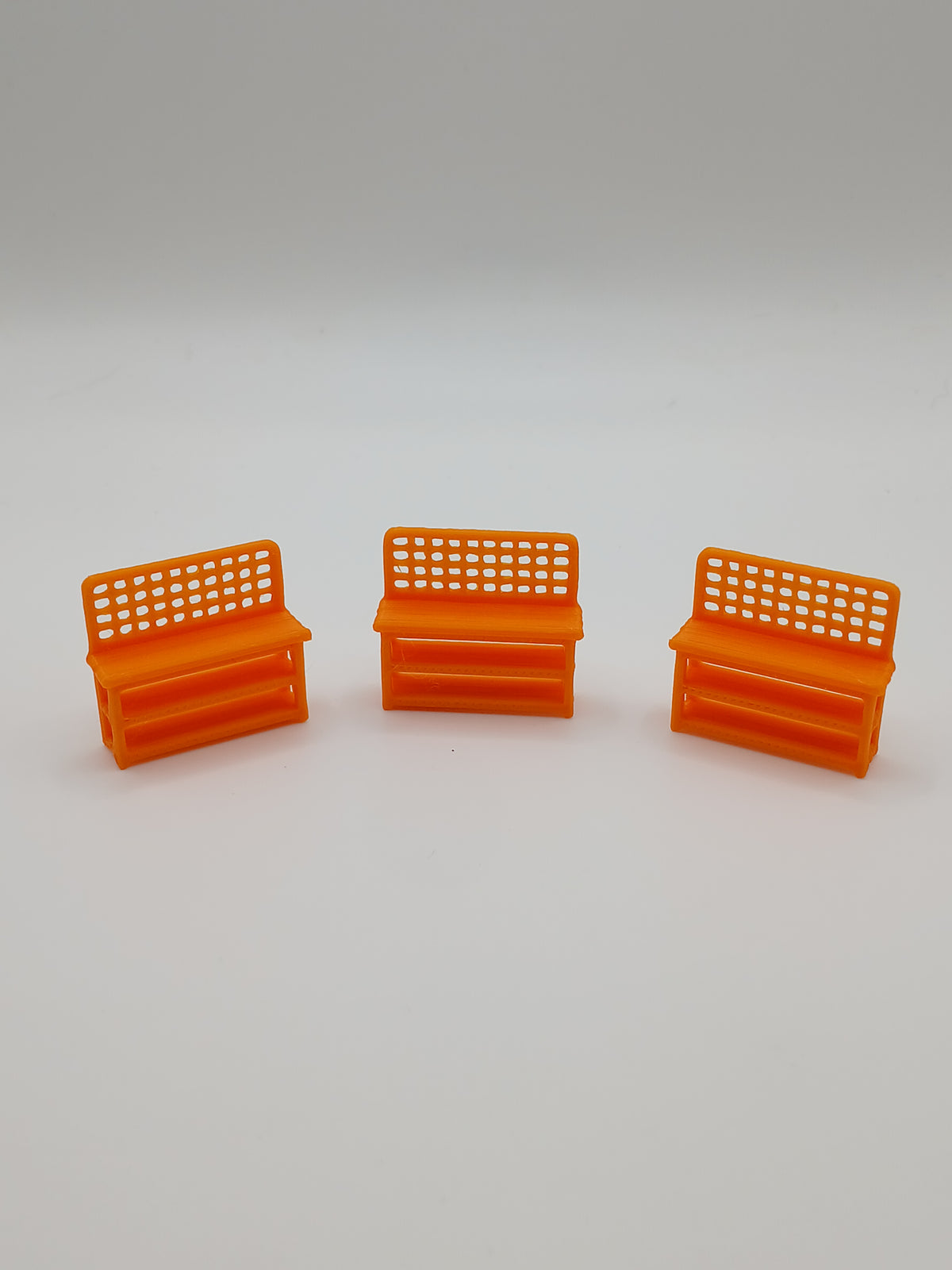 1:87 HO Scale Orange Work Bench 3D Printed Garage Workshop Diorama Accessory