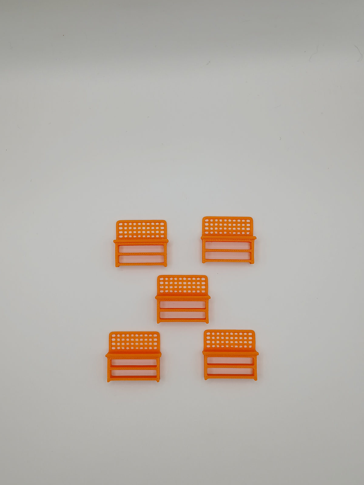 1:87 HO Scale Orange Work Bench 3D Printed Garage Workshop Diorama Accessory