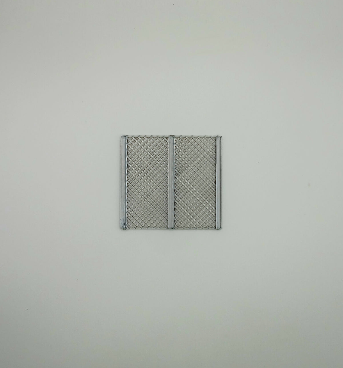 1:64 Scale Silver Two Panel Fence Diecast Diorama Accessory