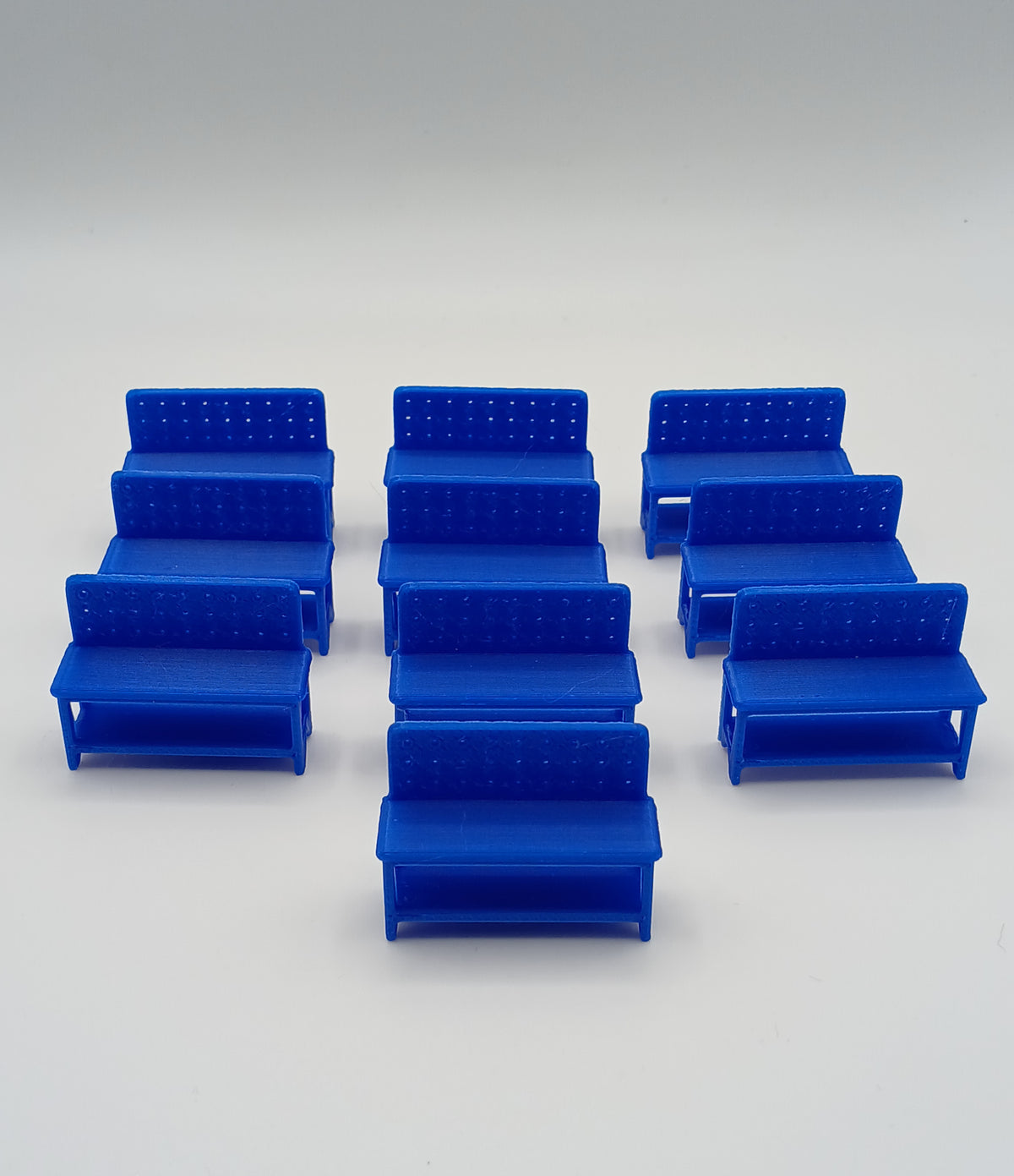 1:64 Scale Blue Workbench – 3D Printed Garage Diorama Accessory