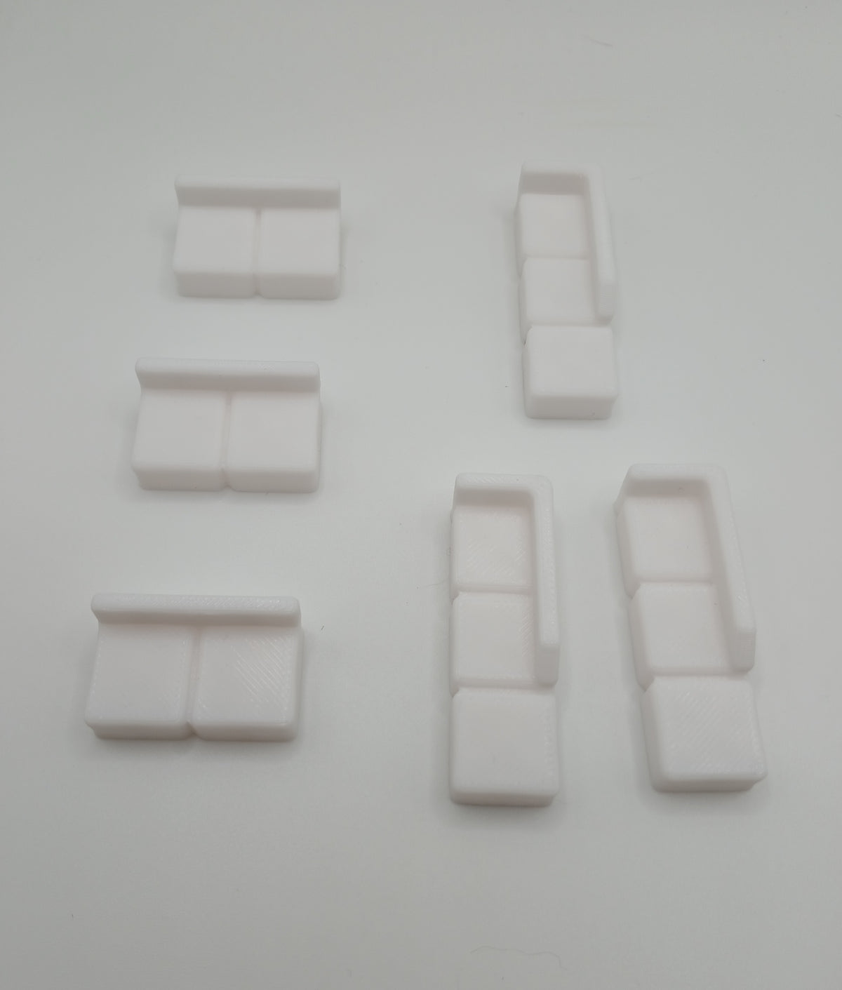 1:64 Scale White Sectional Couch – 3D Printed Diorama Furniture