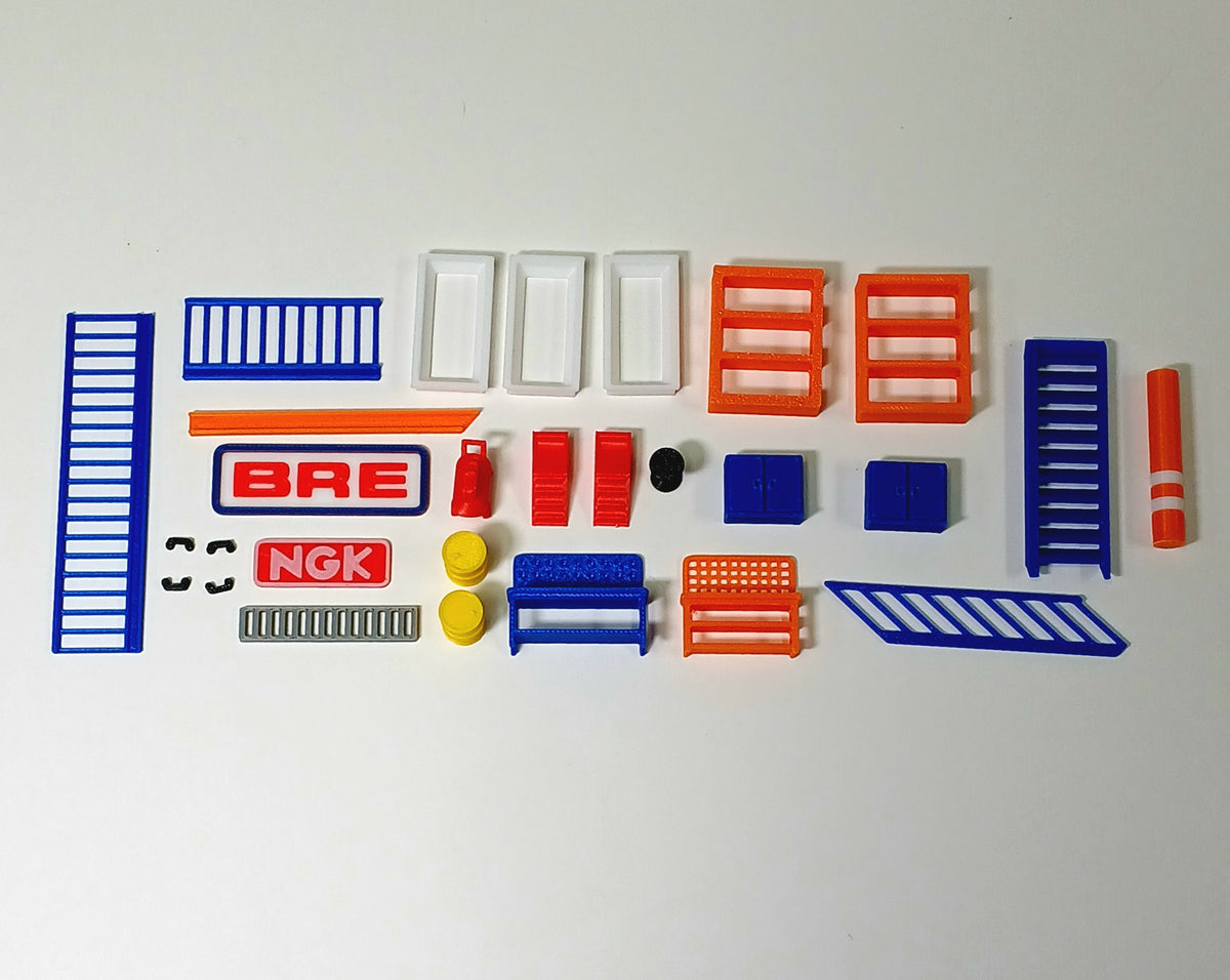 1:64 Scale Racing Garage Diorama Building Kit 3D Printed Workshop