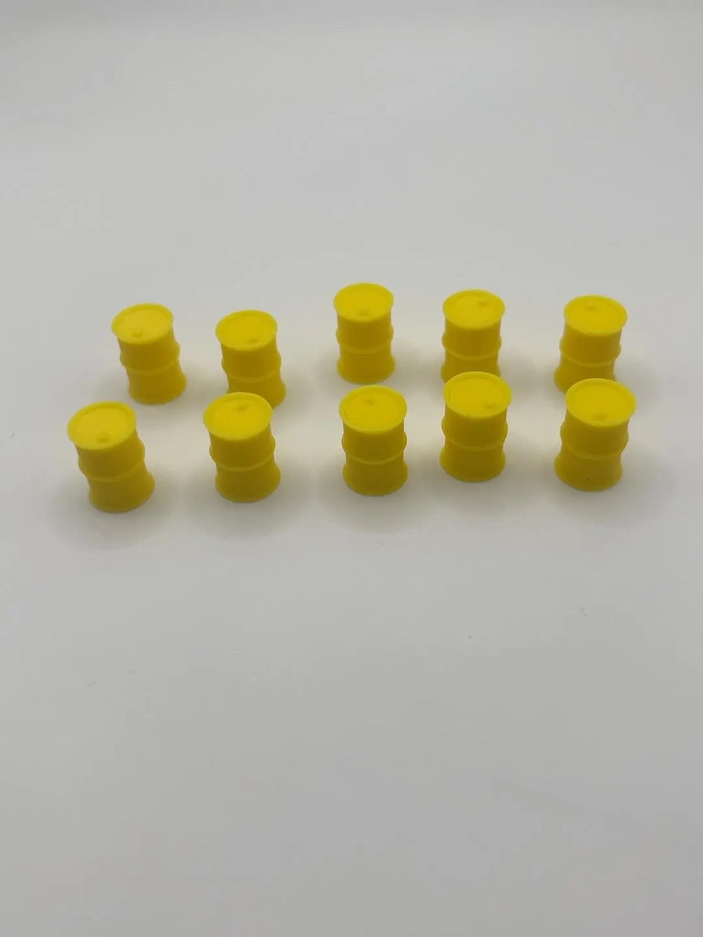 1:64 Scale Blue or Yellow Oil Drums – 3D Printed Garage Diorama Parts (1-25 Pack)